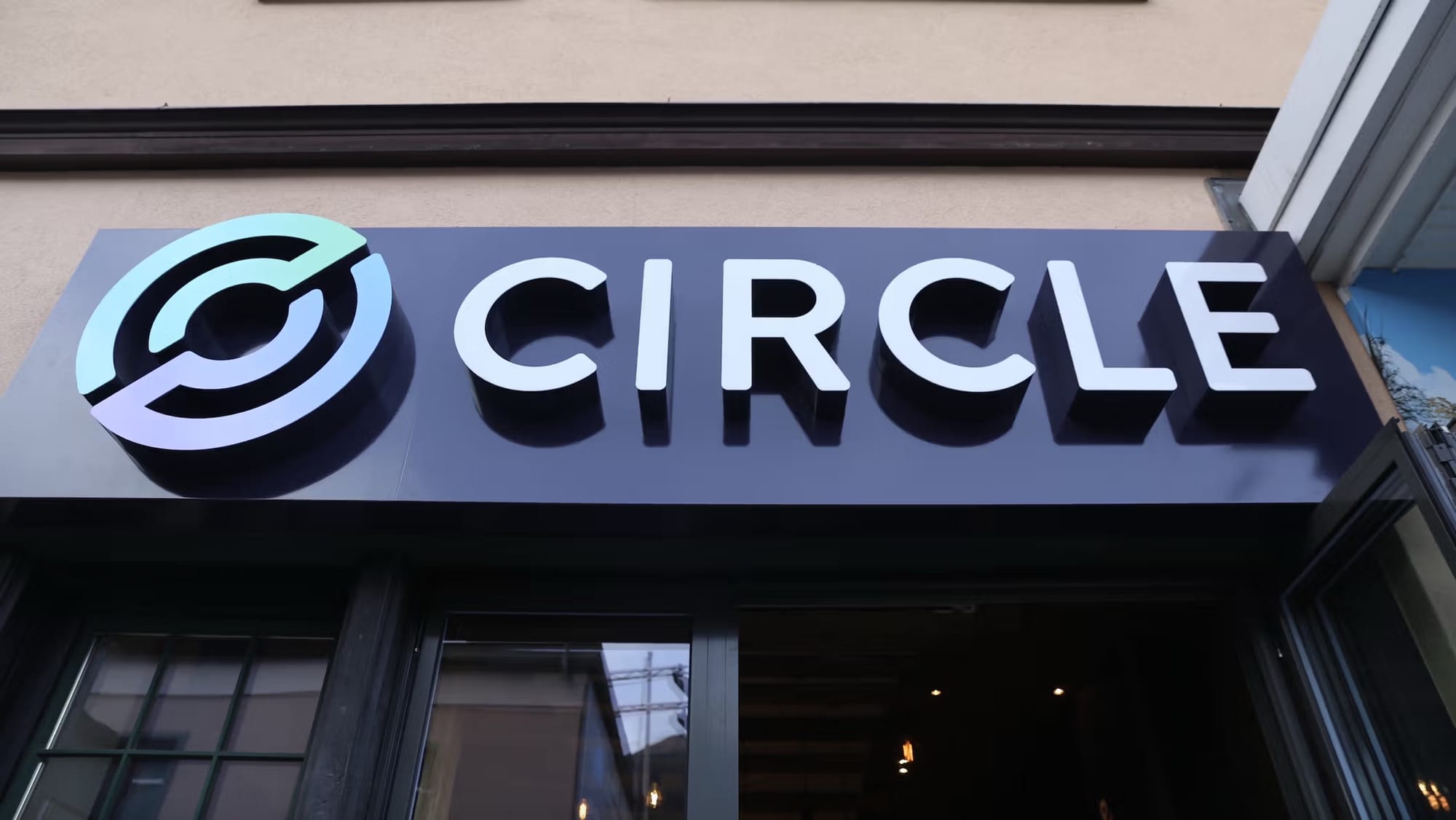 Circle Secures Historic Approval for USDC in Japan with SBI Holdings Partnership