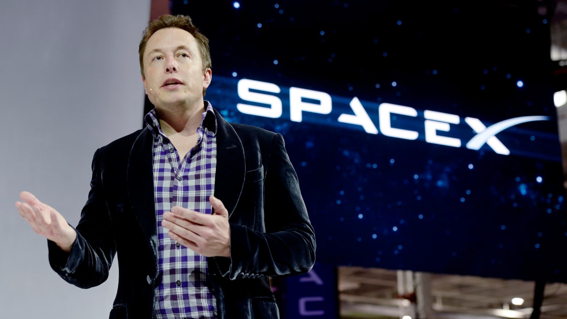 Elon Musk's SpaceX Uses Stablecoins to Bypass Forex Risks