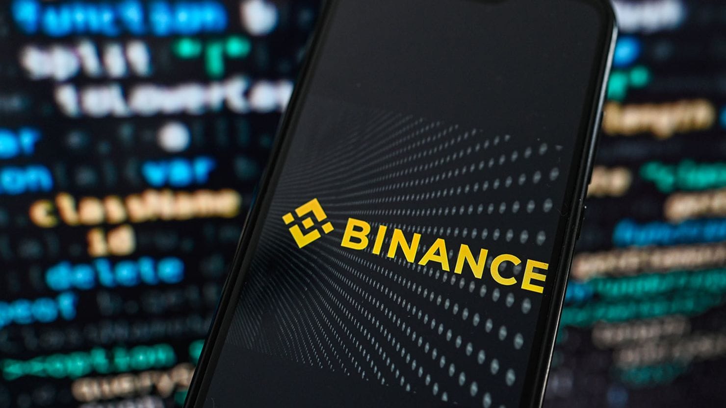 Binance Suspends Employee Amid Front-Running Probe