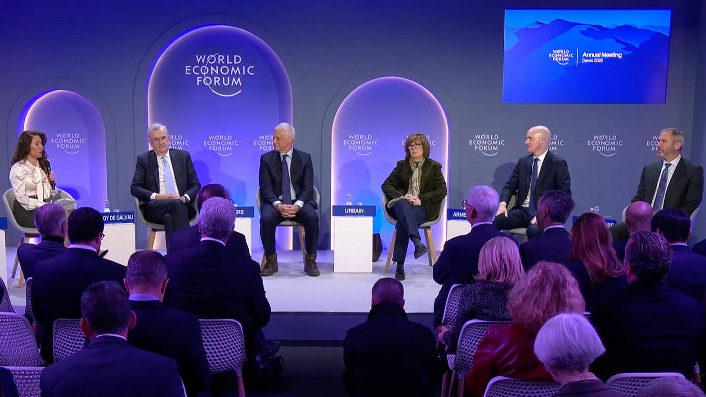 Coinbase CEO Brian Armstrong Emphasizes Bitcoin at Davos Panel