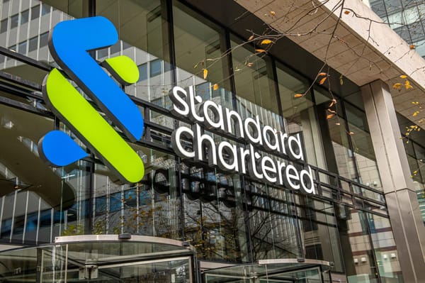 Standard Chartered Launches Bitcoin and Ethereum Spot Trading for Institutional Clients